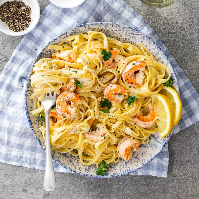Monday Dinner: Lemon Garlic Shrimp Pasta