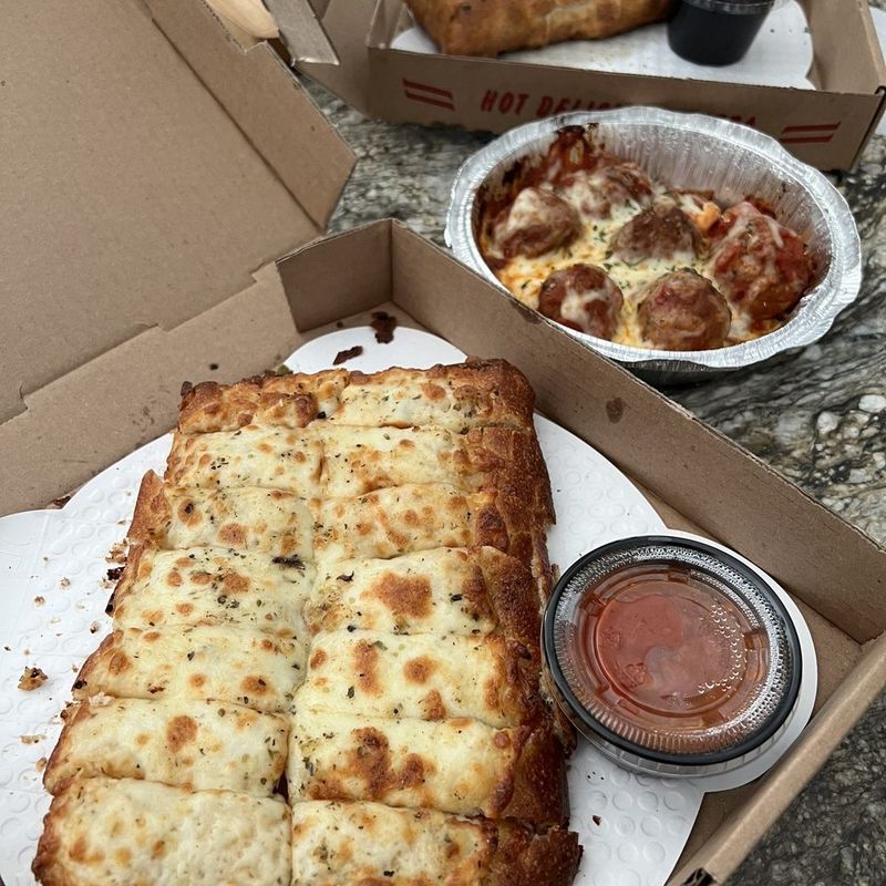 Nebraska – Orsi’s Italian Bakery & Pizzeria