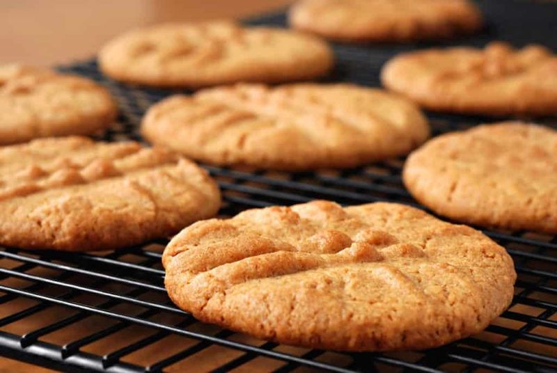 Sriracha Peanut Butter Cookies