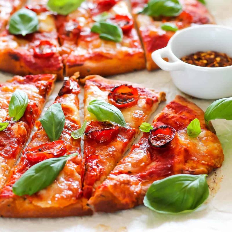 Naan Pizza Margherita