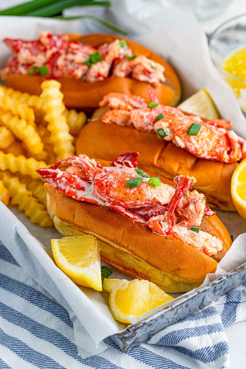 Fresh Lobster Roll