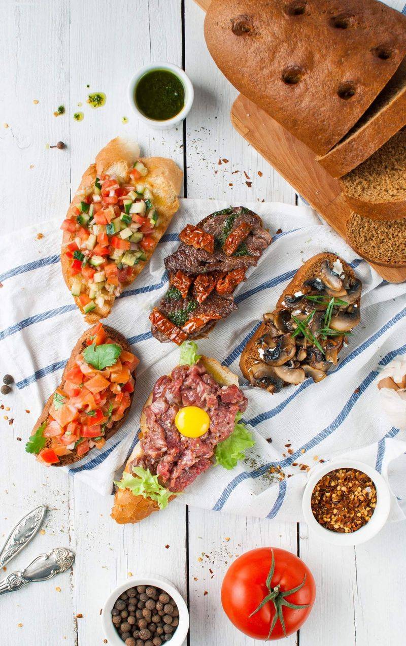 Tartare Bruschetta