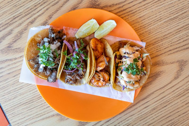 Tacos Del Barrio
