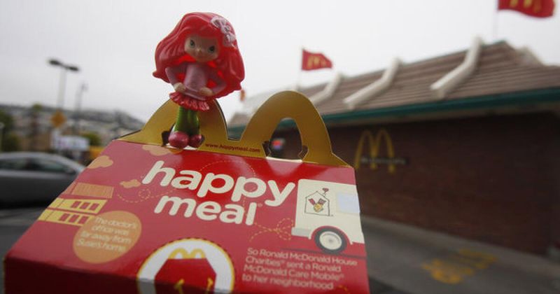 15 Throwback Facts About Mcdonald S Happy Meals