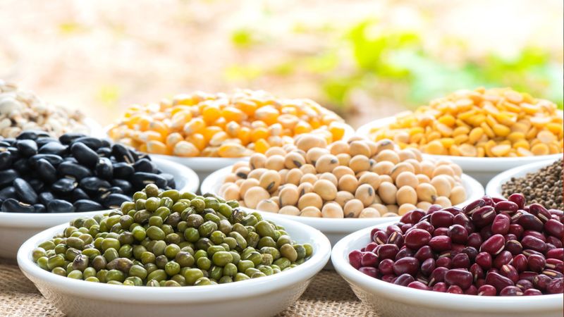 Beans: Fiber-Filled Cholesterol Busters