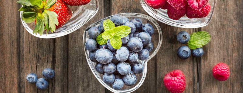 Berries: Sweet Cholesterol Defenders