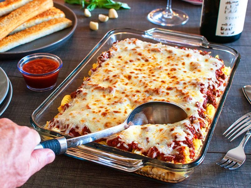 Pizza Hut's Italian Menu