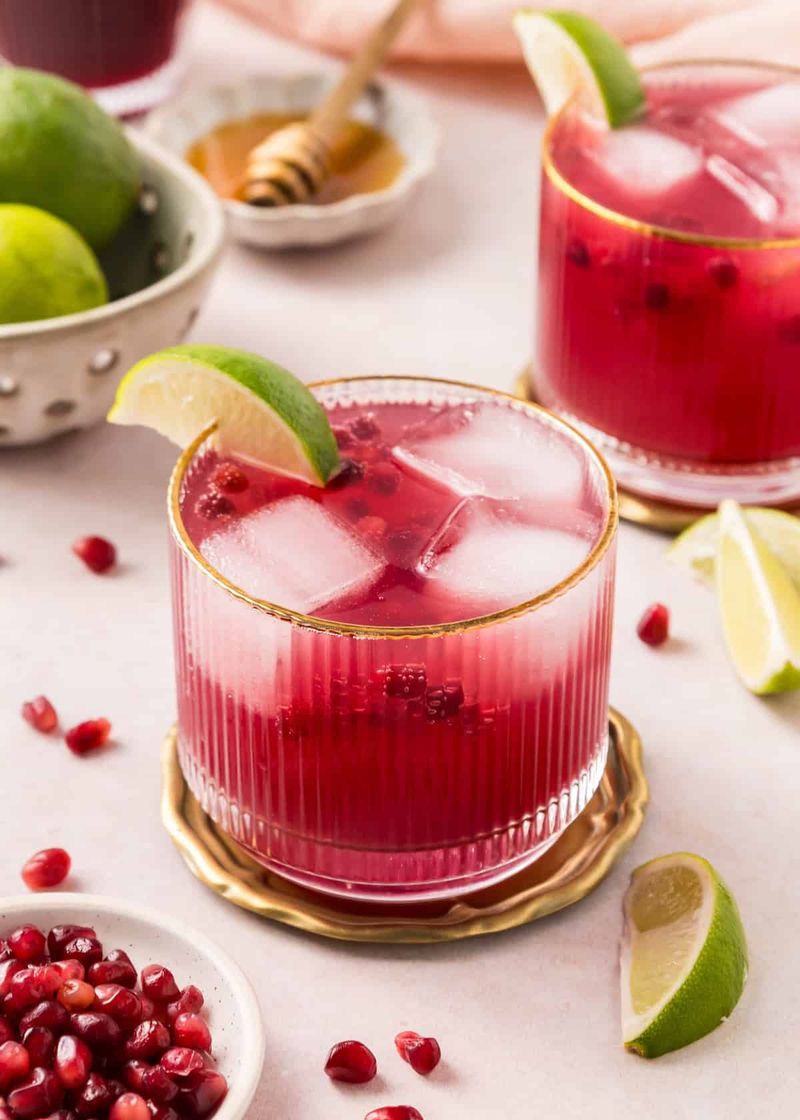 Fizzy Sparkling Pomegranate Mocktail