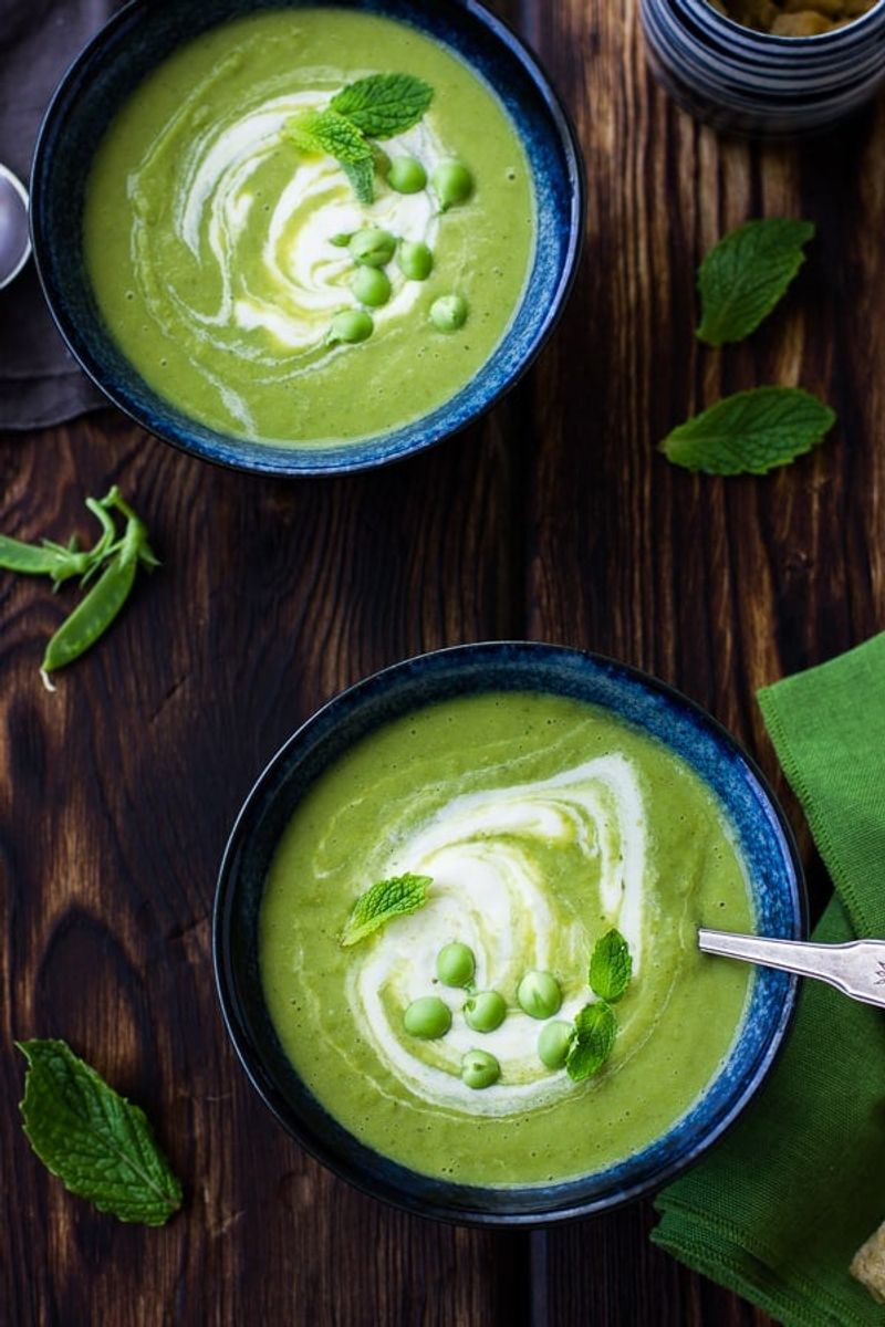 Pea And Lettuce Soup