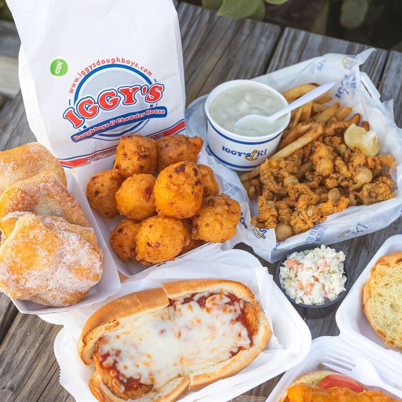 Rhode Island - Iggy's Doughboys & Chowder House