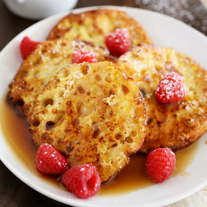 English Muffins: The Nook And Cranny Champion