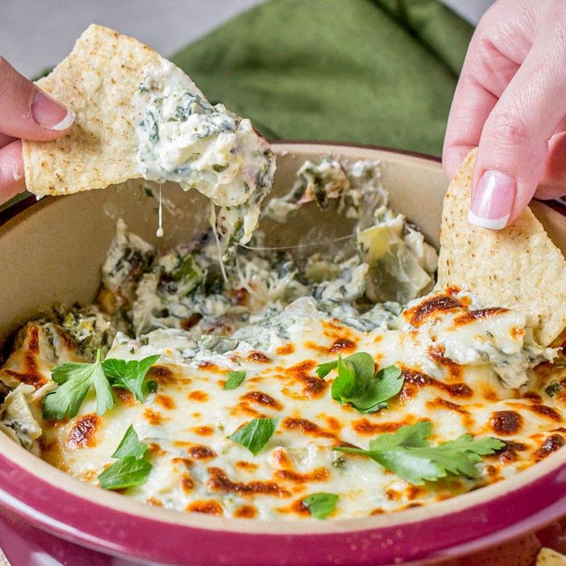Creamy Spinach Artichoke Dip