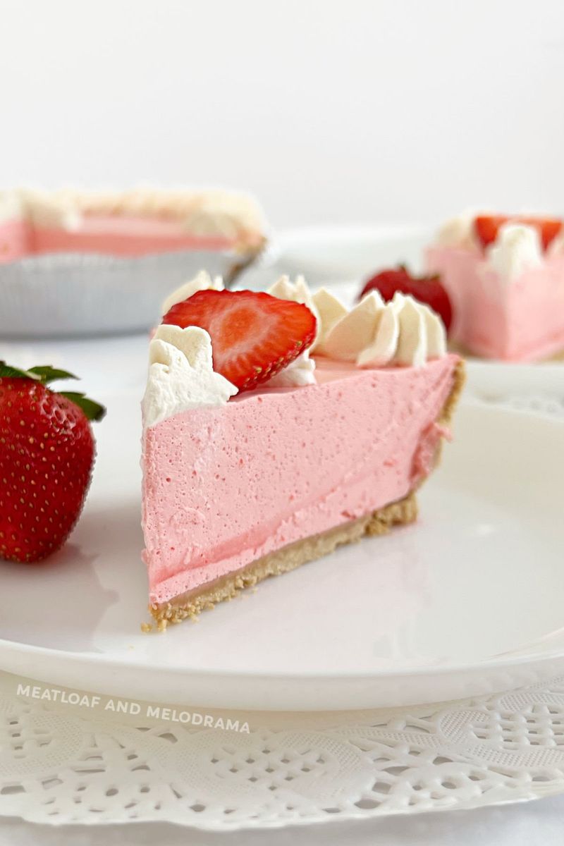 Frozen Strawberry Pie