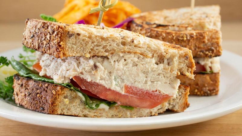 Tuna Packets With Whole-Grain Bread
