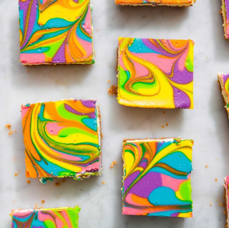 Color-Swirled Cheesecake Bars