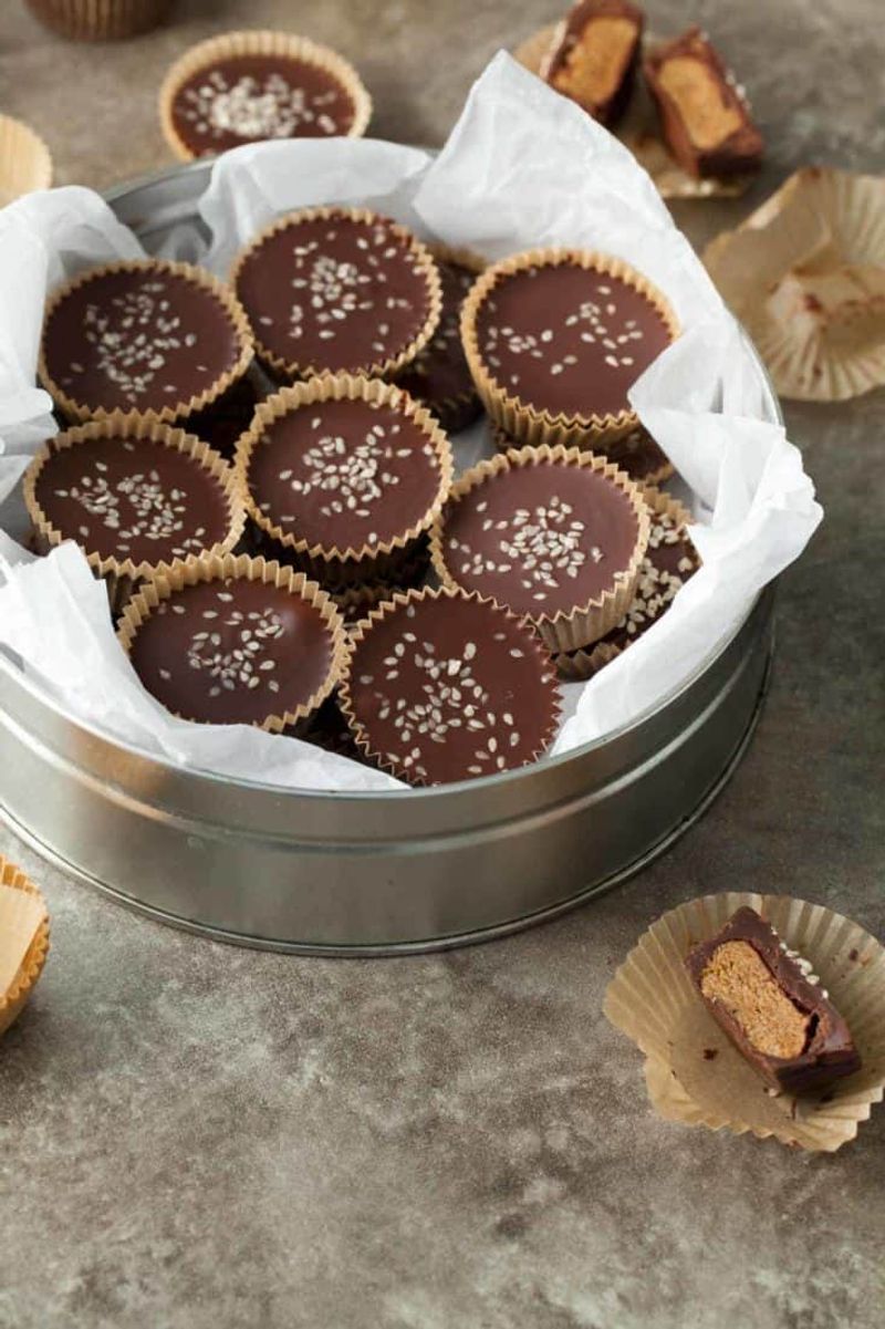 No-Bake Chocolate Tahini Cups