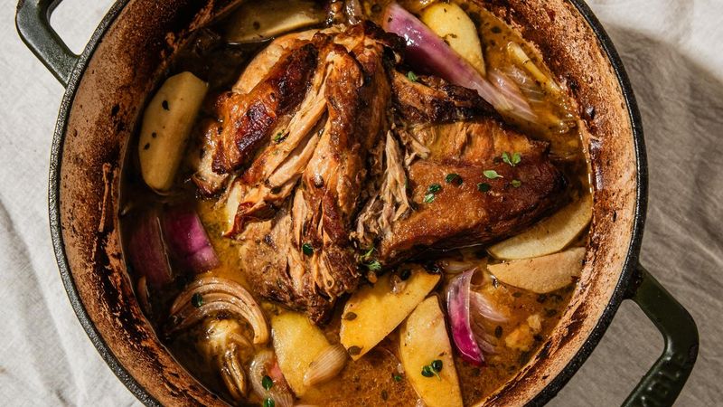 Braised Pork Shoulder With Apples And Onions