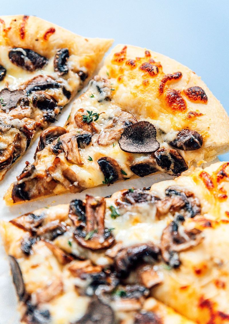 Mushroom And Truffle Oil Pizza