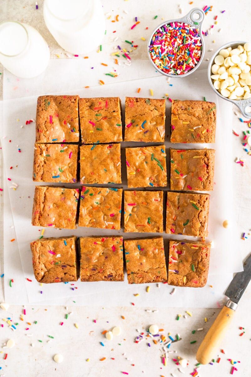 Funfetti Birthday Cake Blondies