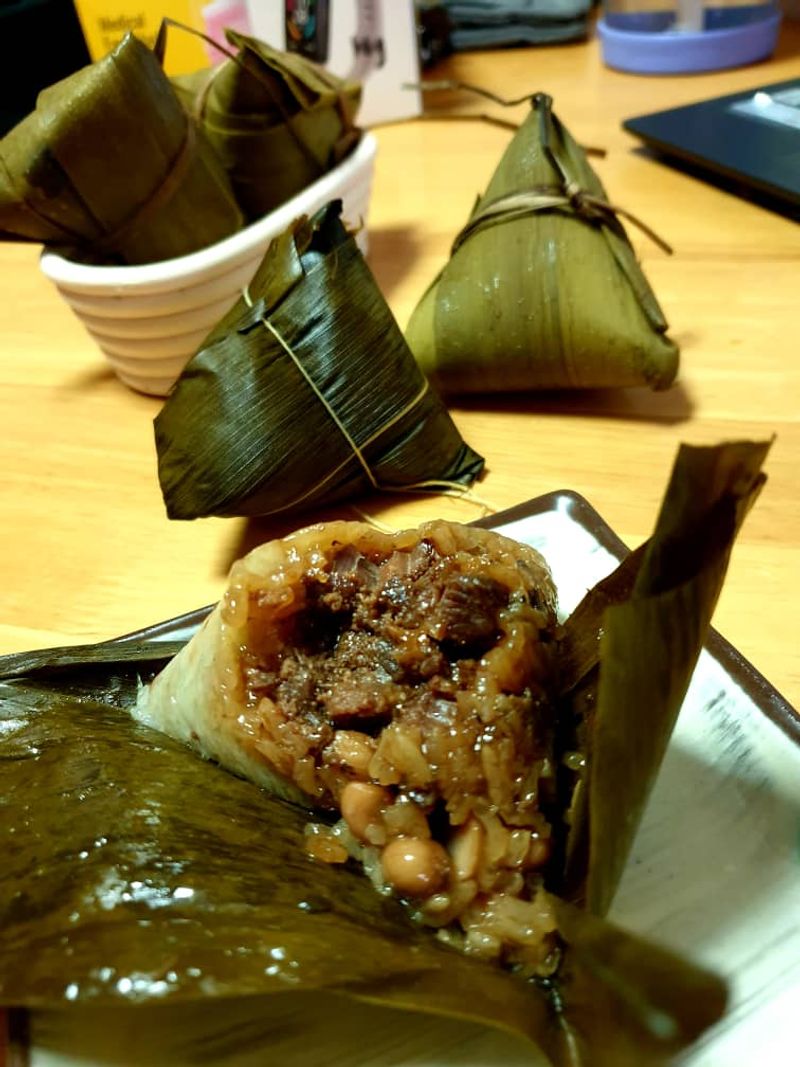 Lihing-Wrapped Sticky Rice