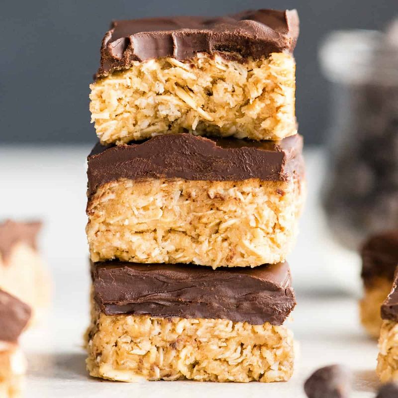 Chocolate Peanut Butter Oat Bars