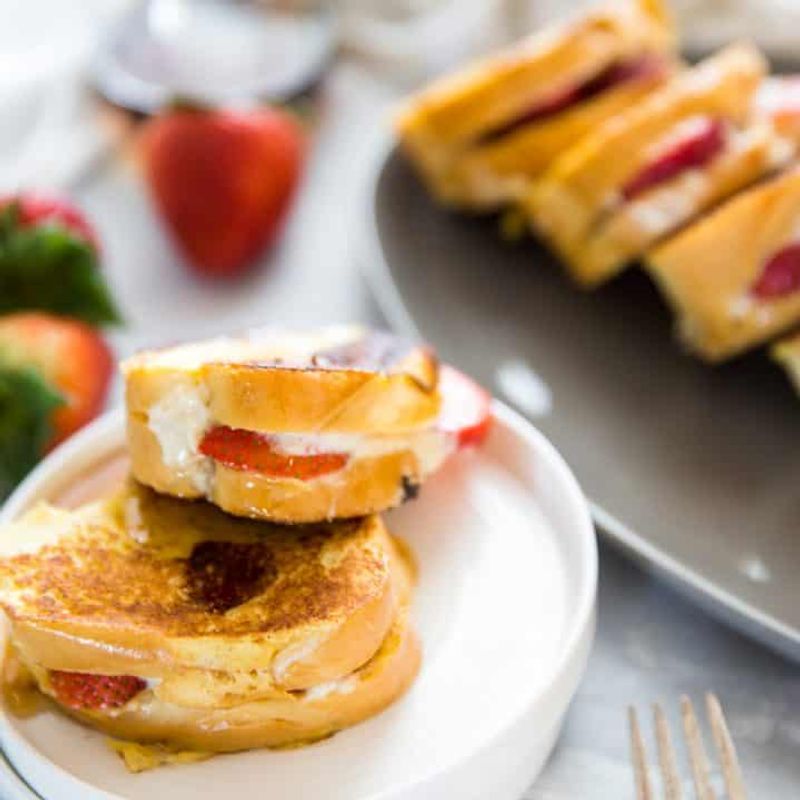 Stuffed Cheesecake French Toast Pockets