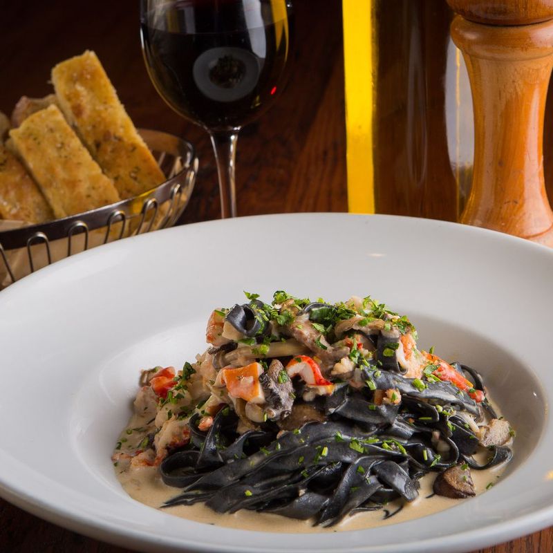 Biaggi's Ristorante Italiano's Suburban Surprise