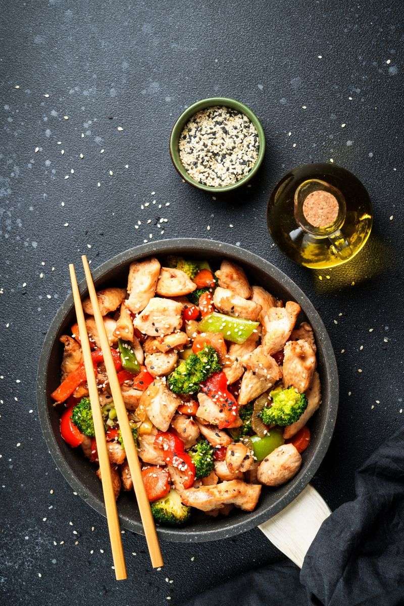 Zucchini Noodle Chicken Stir-Fry