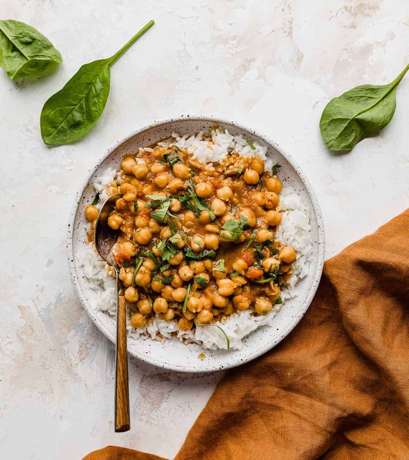 Chickpea And Spinach Curry