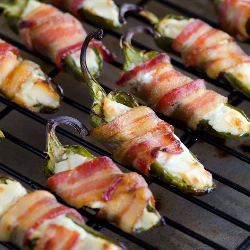 Bacon-Wrapped Jalapeño Poppers