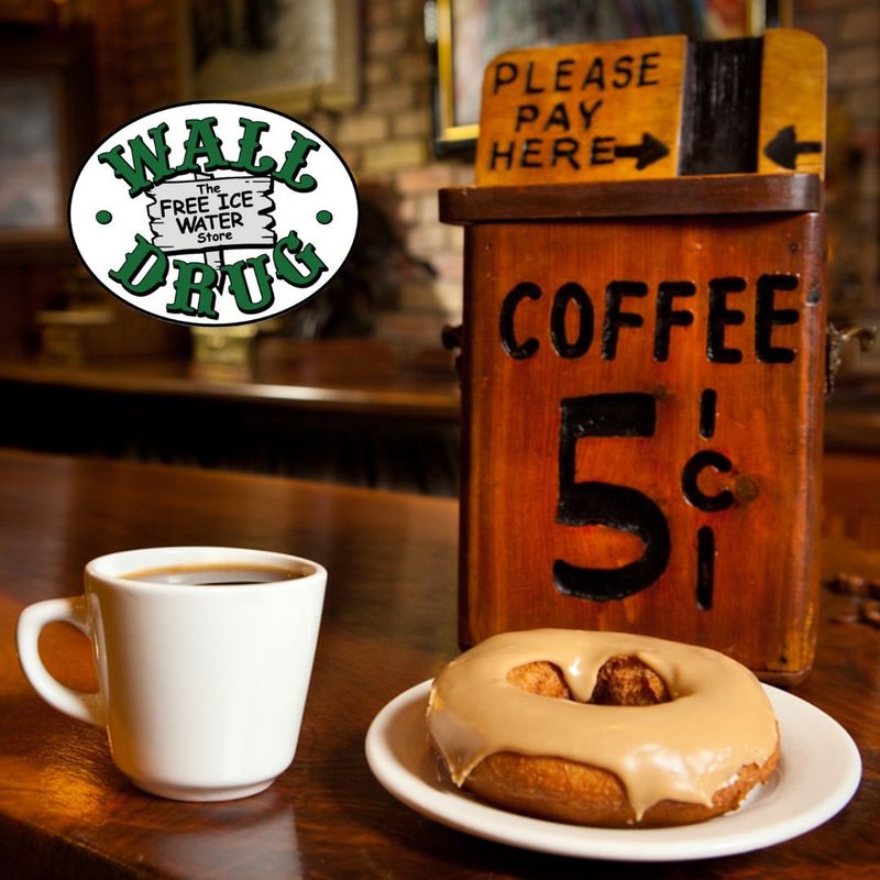 South Dakota - Wall Drug Store Café