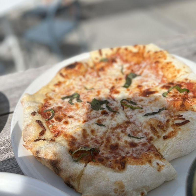 Clam Pizza