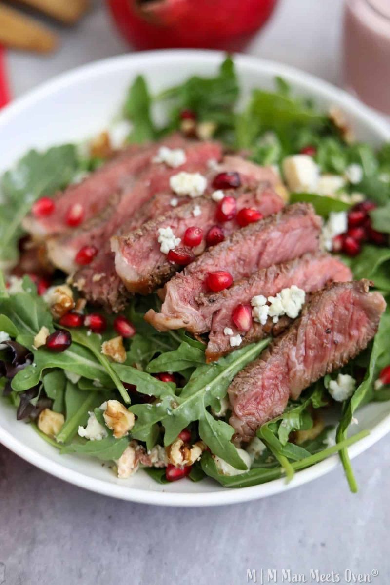 Pomegranate Steak Salad With Walnuts