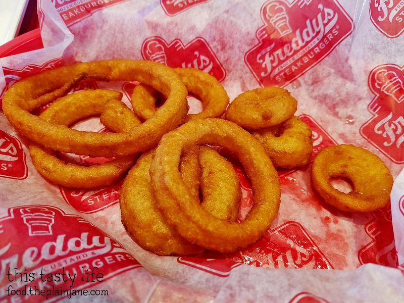 Freddy’s Frozen Custard & Steakburgers