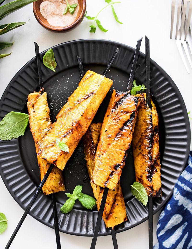 Grilled Pineapple With Cinnamon Sugar