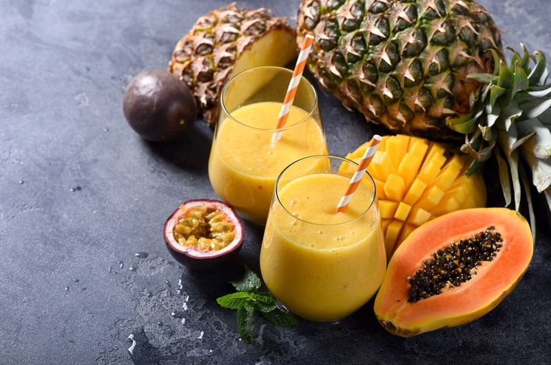 Tropical Fat-Burner Smoothie
