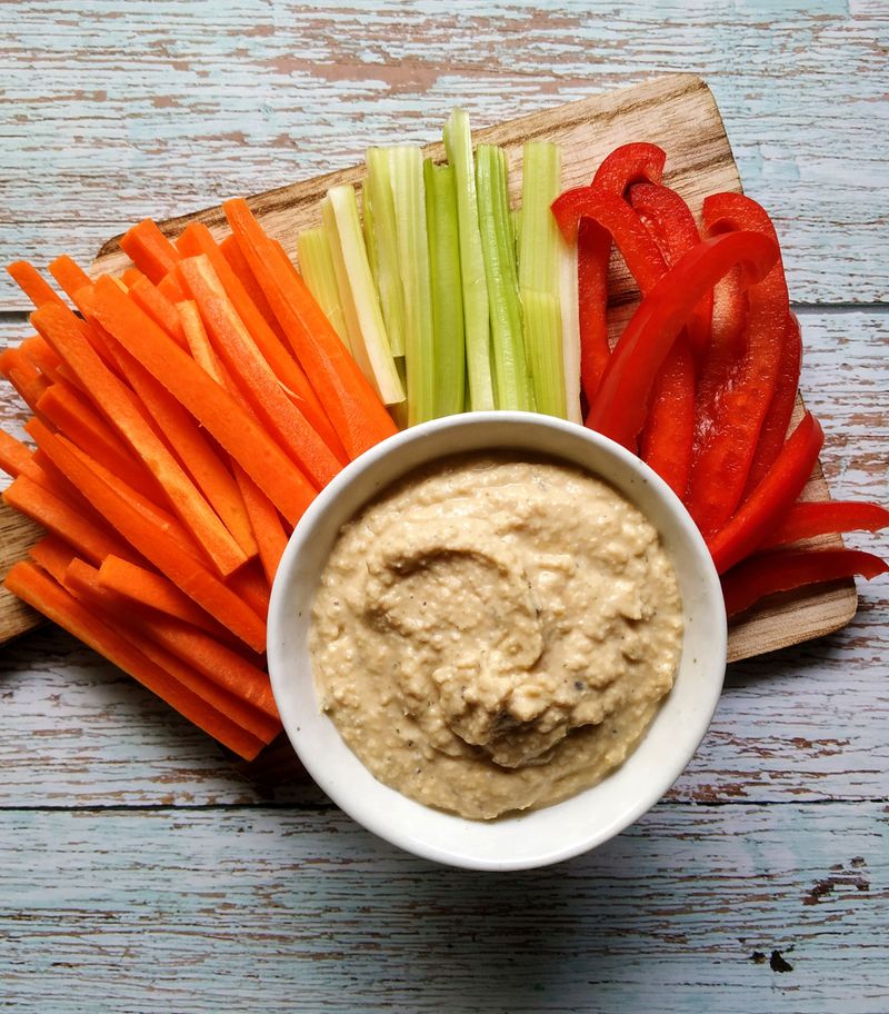 Veggie Sticks With Hummus
