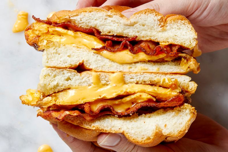 Fried Egg And Bacon Roll