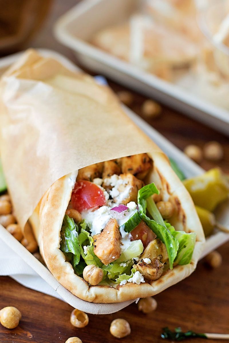 Greek Chicken Pita Pockets