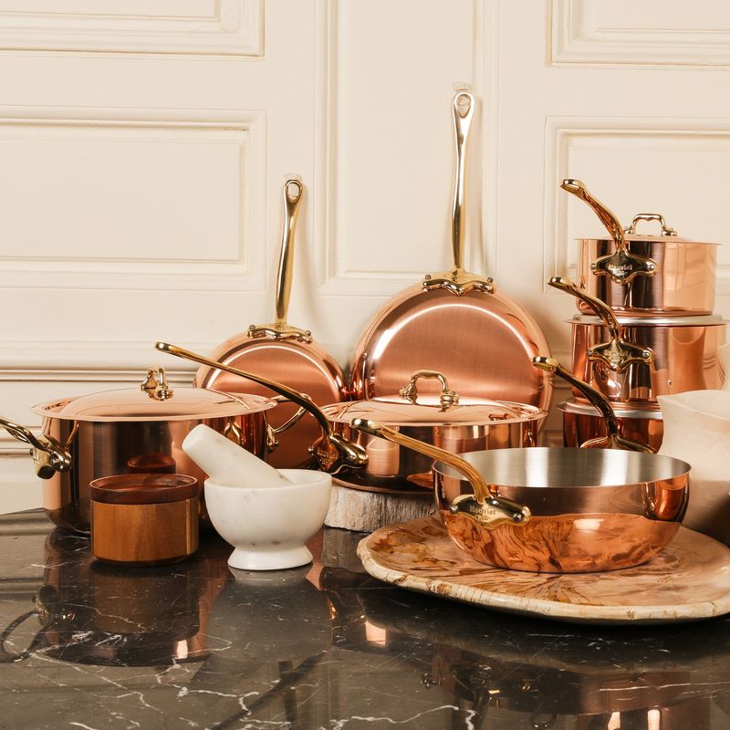 Copper Cookware Conducts Heat With Precision