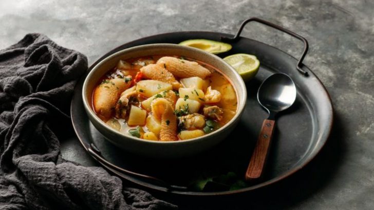 The 17 Best Classic Dishes To Try In Marseille, France