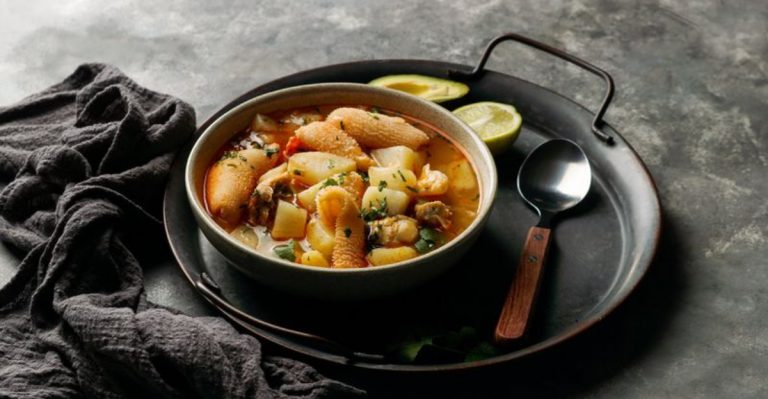 The 17 Best Classic Dishes To Try In Marseille, France