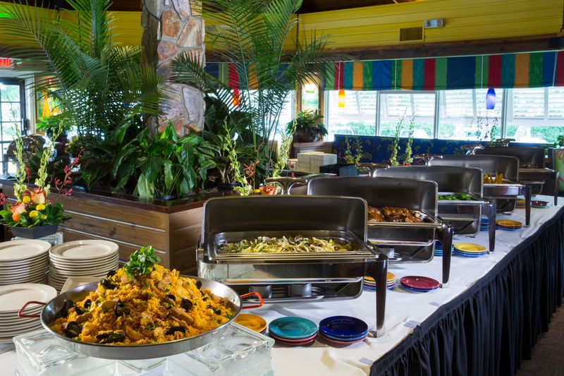 Bahama Breeze Seafood Buffet – Orlando, FL