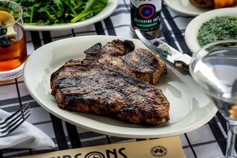 Gibsons Bar & Steakhouse