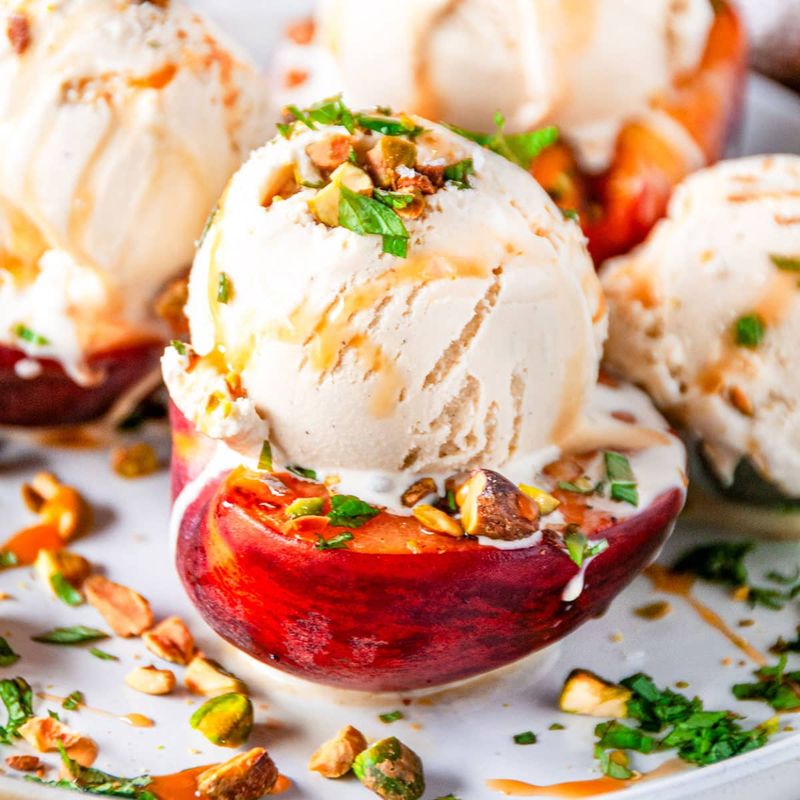 Grilled Peach Splits