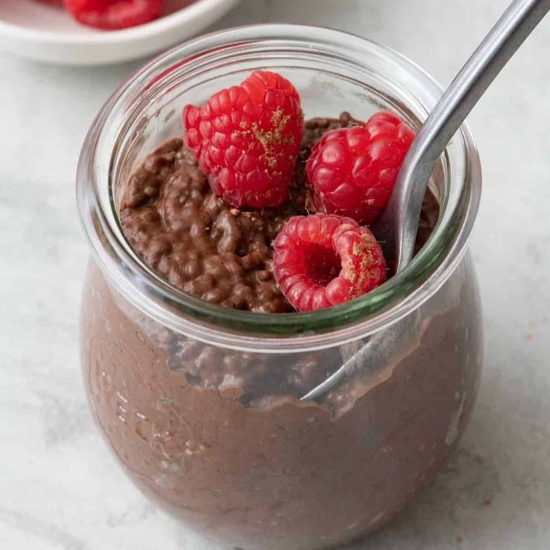Overnight Chocolate Chia Pudding