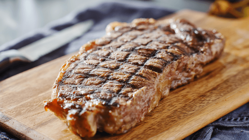 Let Steak Rest Before Slicing