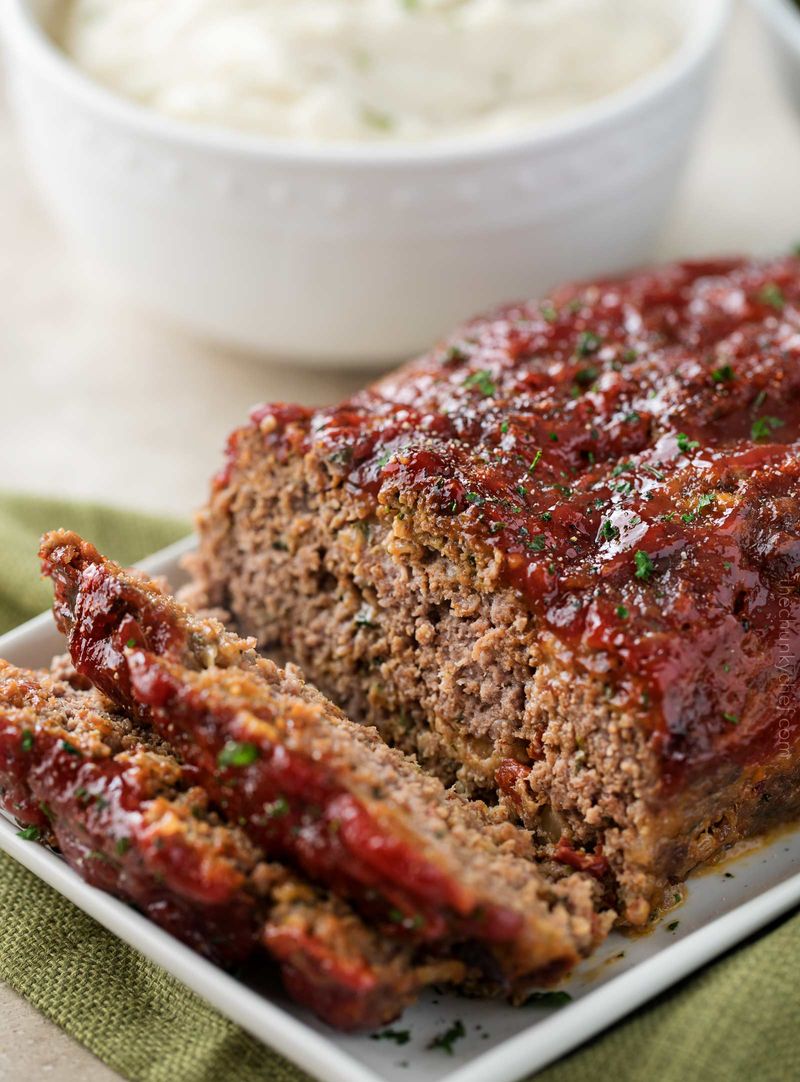 Smoky Chipotle Beef Meatloaf