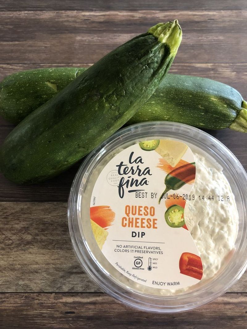 La Terra Fina Smoked Gouda & Peppers Dip