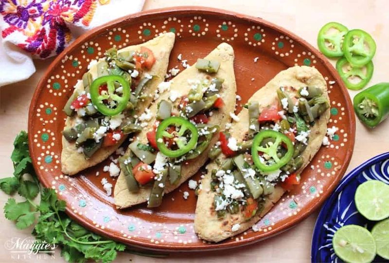 Tlacoyos
